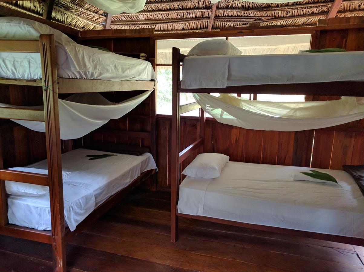 Green Forest Ecolodge Puerto Montufar Exterior foto